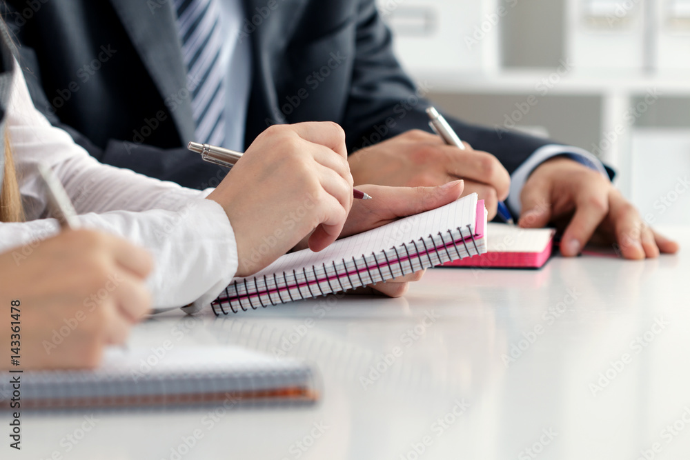 冬季の安全管理および現任教育研修を実施しました